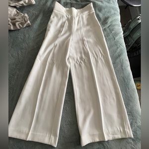 Zara wide legged white dressy pants